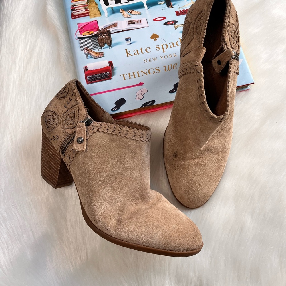 Natural Size 9 Women's Tan Suede Ankle Boots
